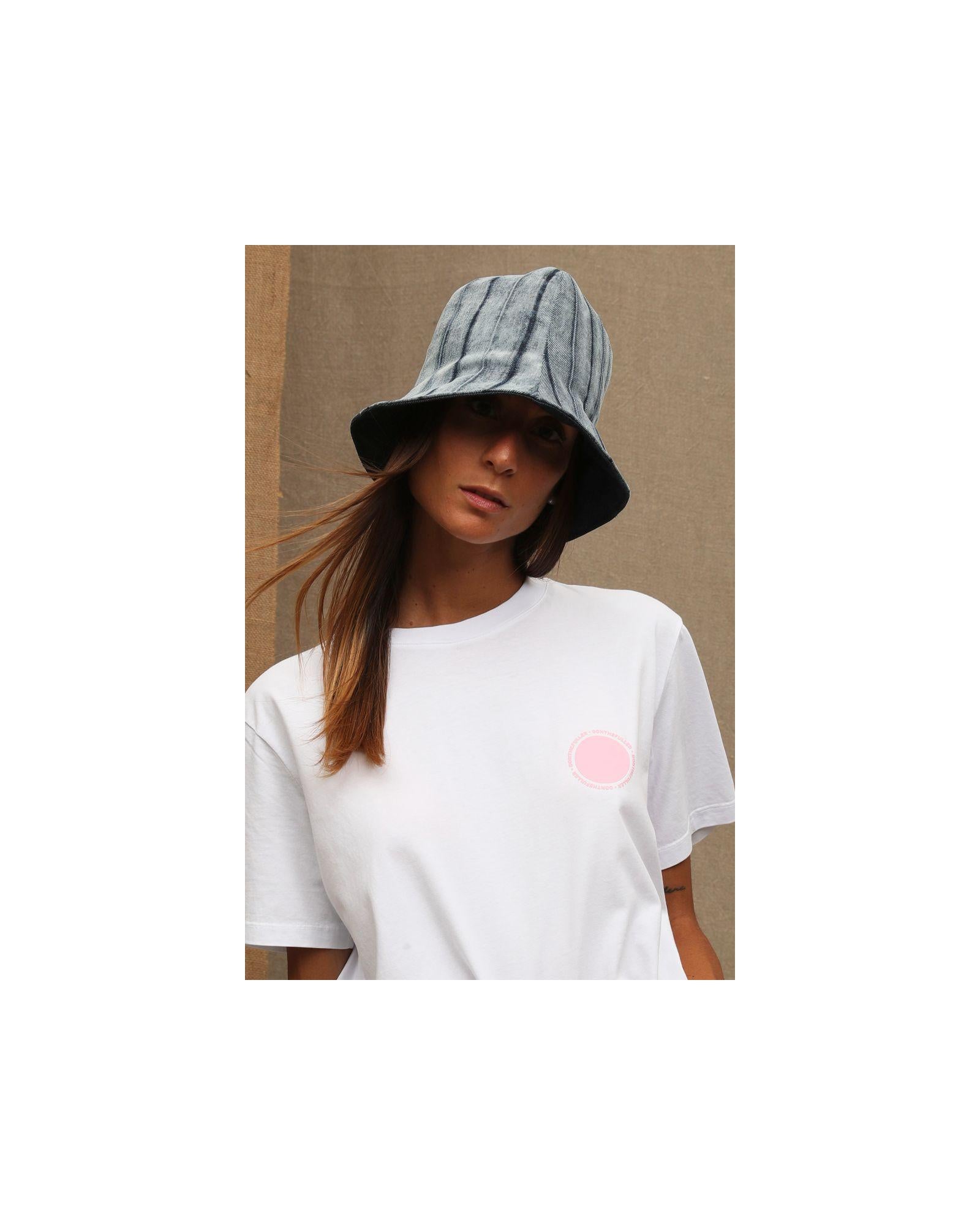Luxury Designer White Cotton T-Shirt with Logo L Women