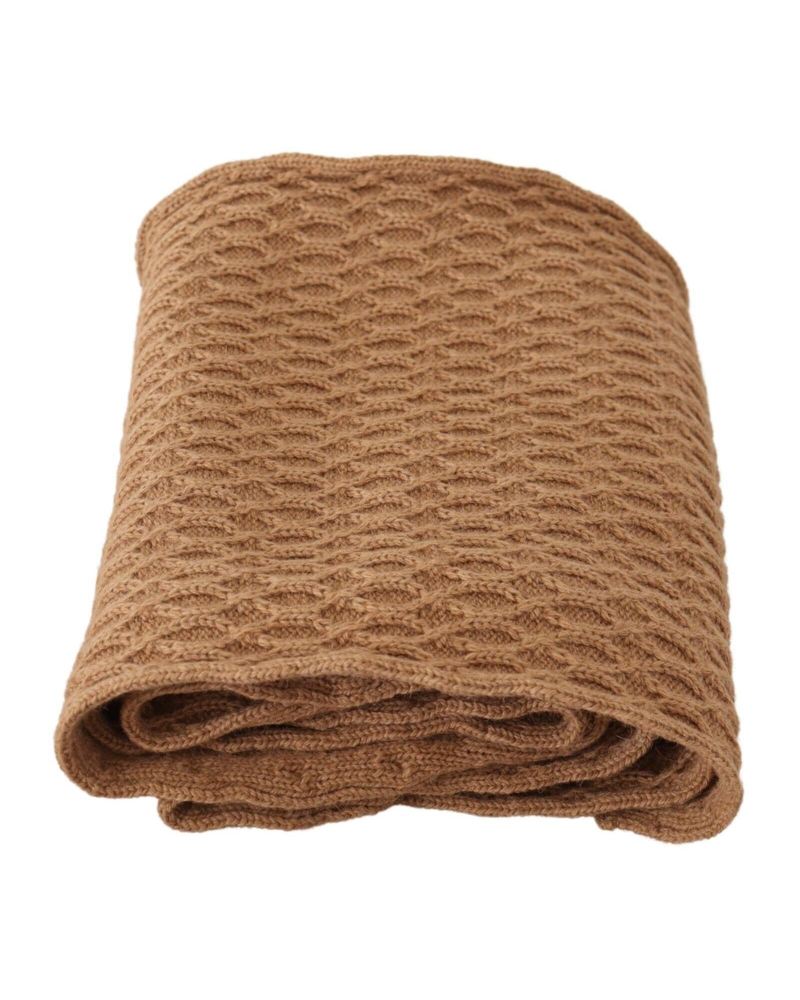 Brand New Dolce &amp; Gabbana Knitted Scarf with Logo Details One Size Women